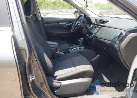 2018 Nissan Rogue Sv z USA, uszkodzony, nr VIN 5N1AT2MV4JC785616